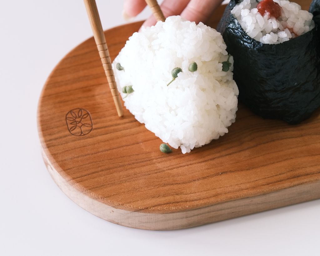 CUTTING BOARD - SMALL - KINARI